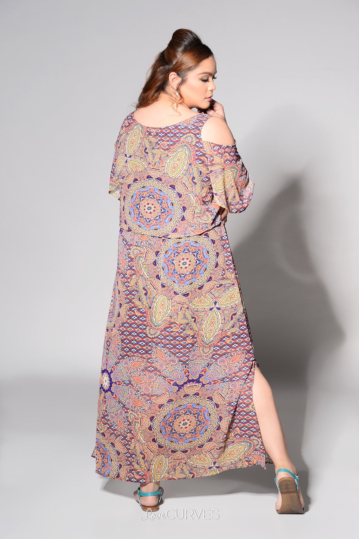 Cold Shoulder Layered Maxi Dress - Arabian Walls - REE