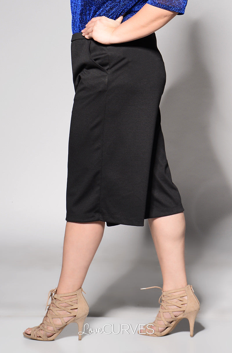 Basic Culottes with Side Pockets - Black - REE