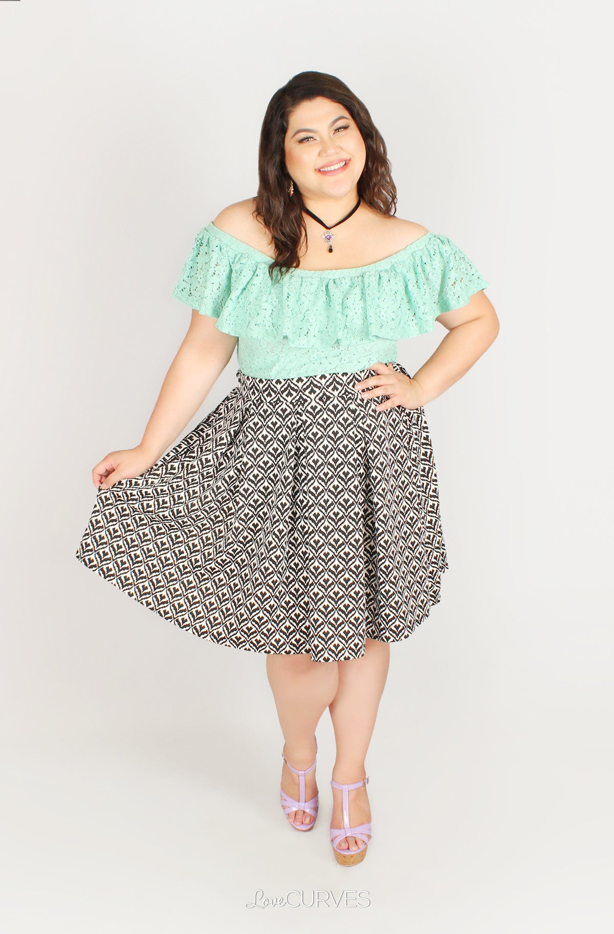 Pleated Skirt with Side Pockets and Belt - Black Heart Leaves - GRA