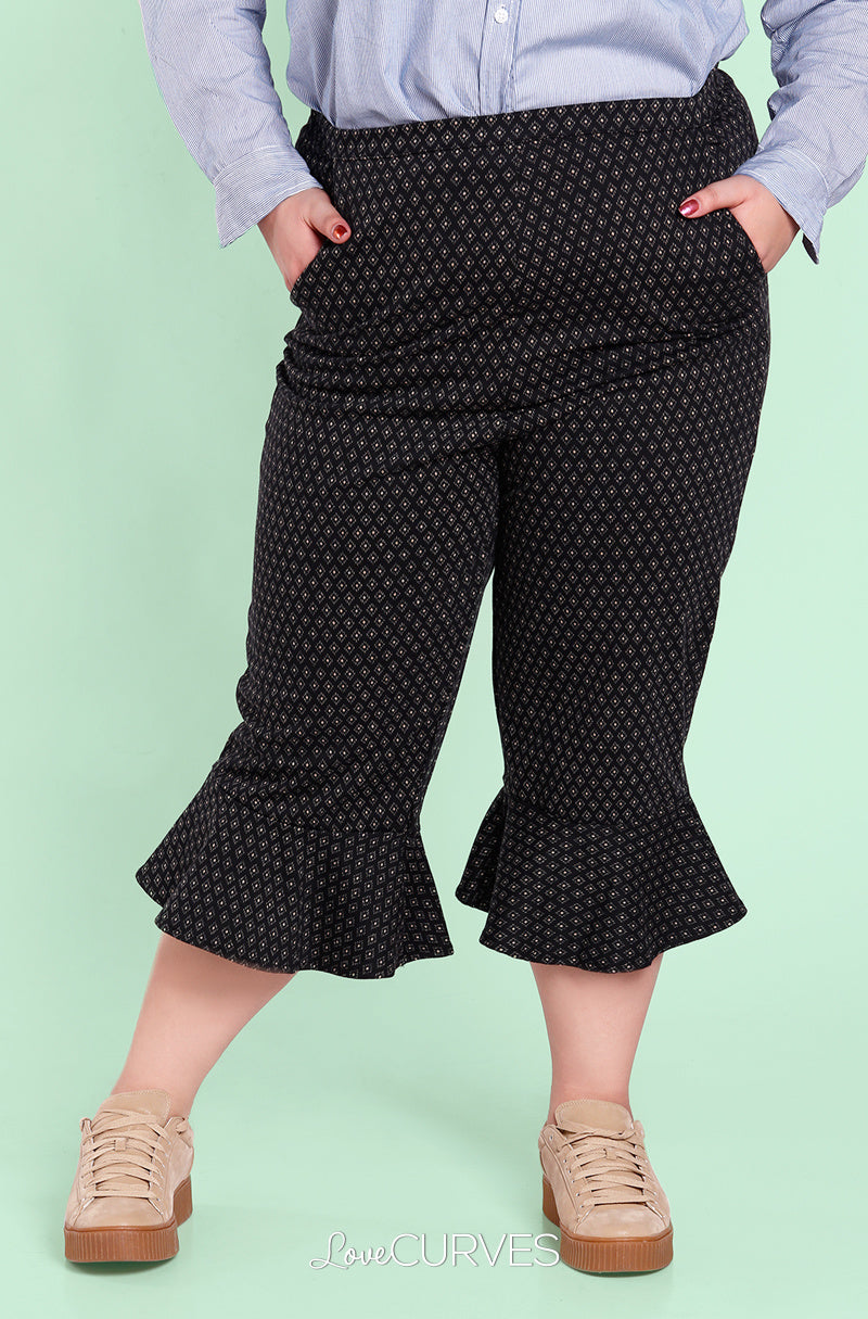 Frill Hem Cropped Pants with Side Pockets - Black Diamonds - OLI